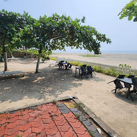 Palm Beach Resort, Alleppey Alappuzha Eksteriør bilde