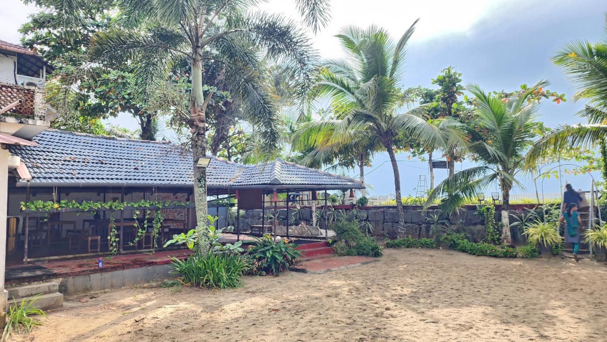 Palm Beach Resort, Alleppey Alappuzha Eksteriør bilde