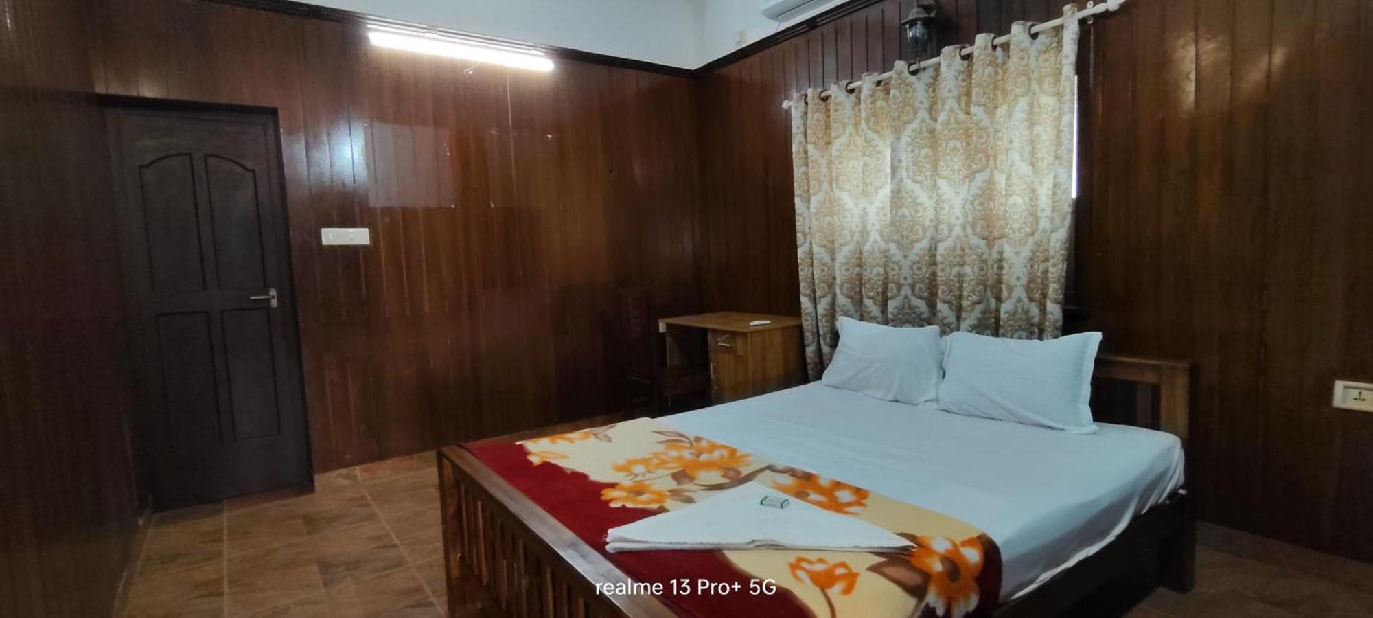 Palm Beach Resort, Alleppey Alappuzha Eksteriør bilde