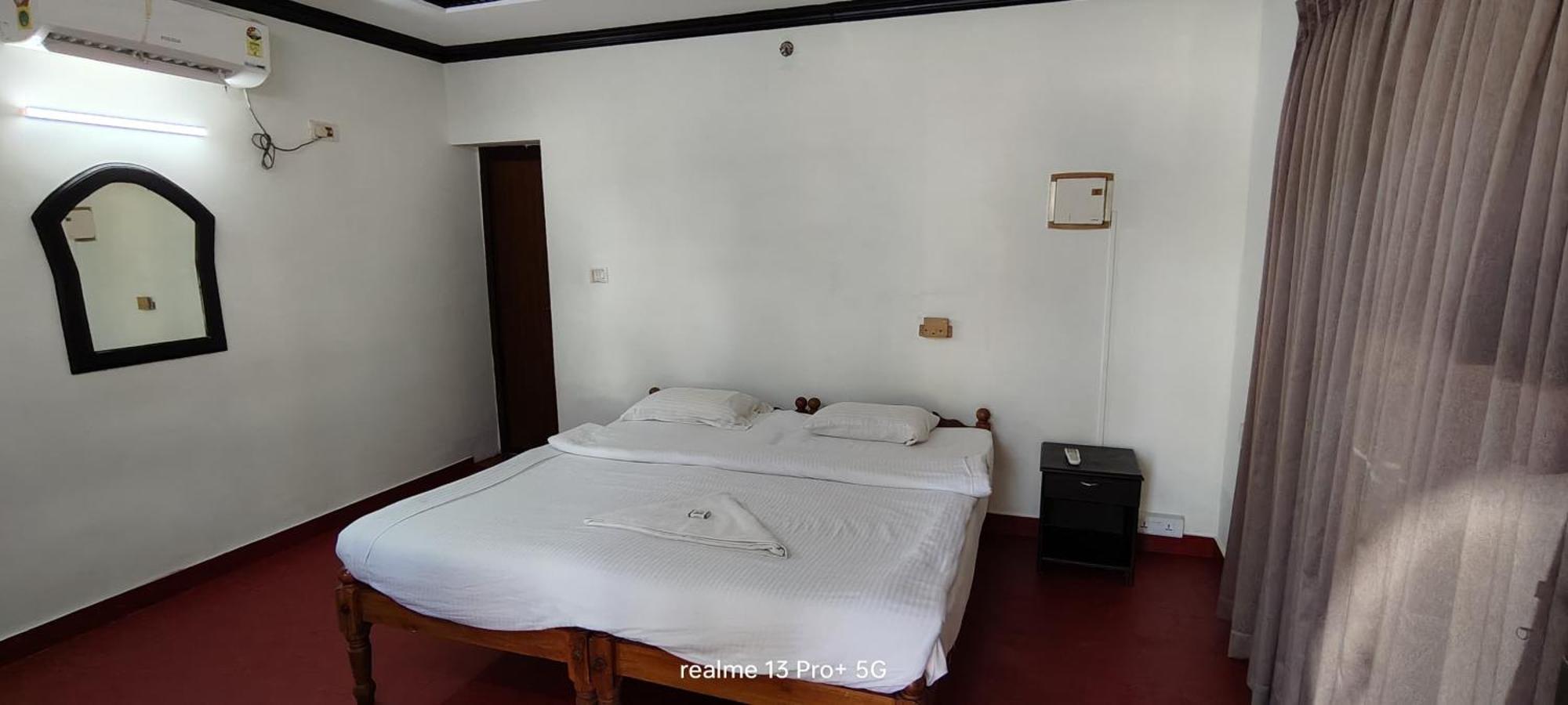 Palm Beach Resort, Alleppey Alappuzha Eksteriør bilde